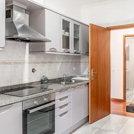 アパート Emerald Scape Garajau Madeira By Grm