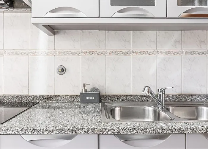 公寓 Emerald Scape Garajau Madeira By Grm